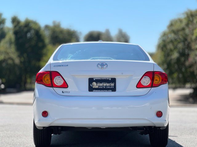 Used 2010 Toyota Corolla LE w/ All Weather Guard Pkg FWD image 6