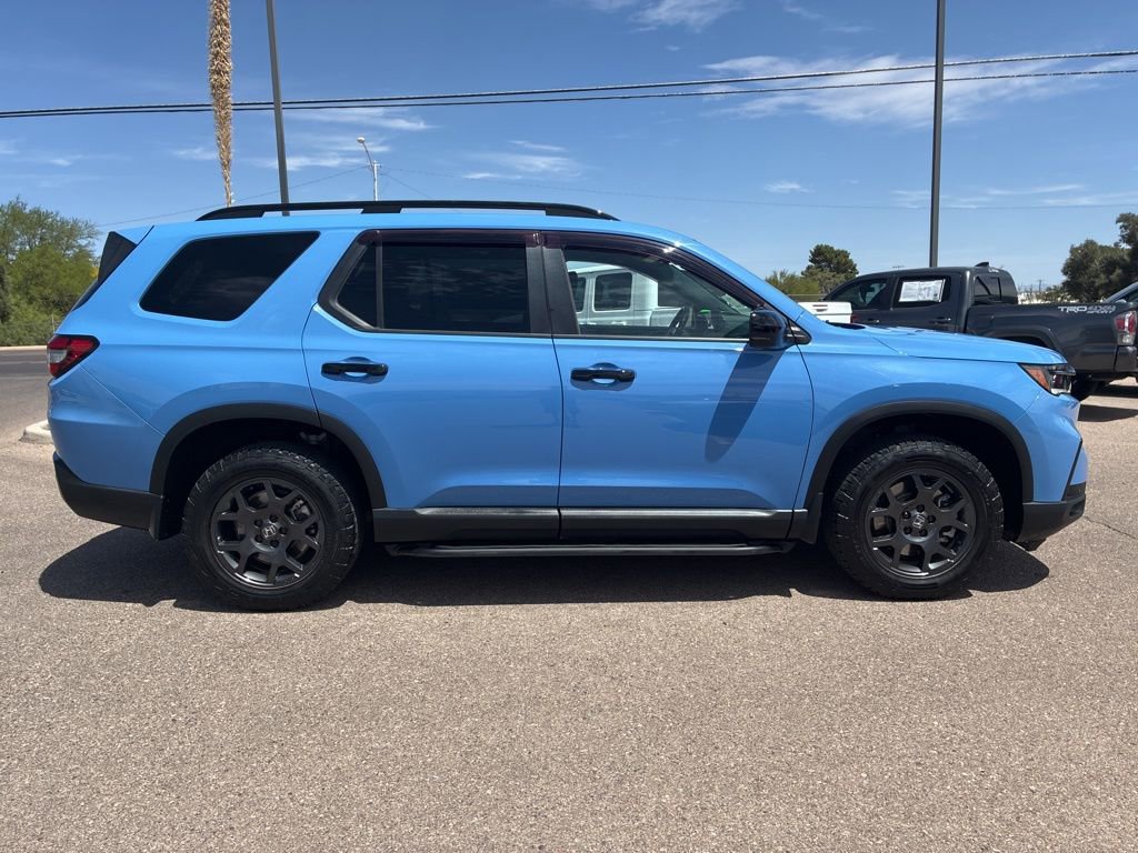 Used 2024 Honda Pilot TrailSport image 6