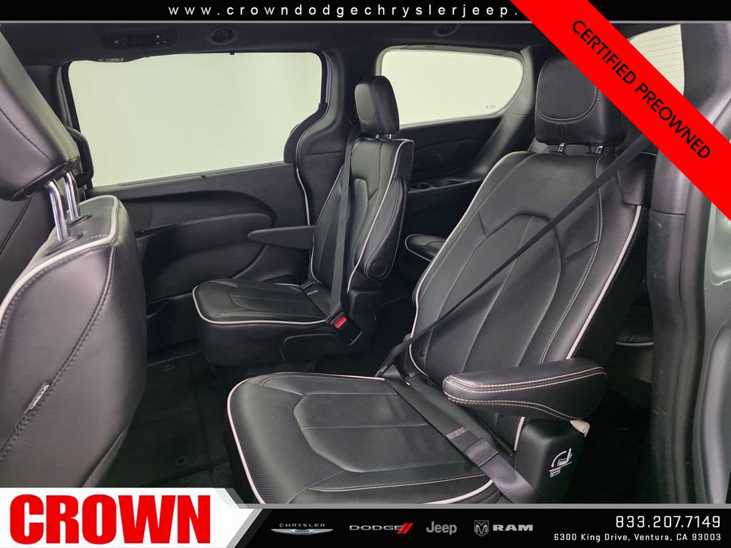 Used 2026 Chrysler Pacifica Limited w/ S Appearance Package FWD image 21