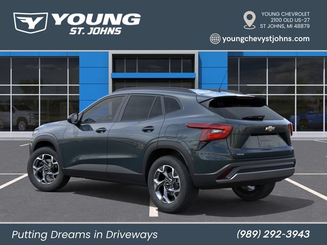New 2026 Chevrolet Trax LT w/ LT Convenience Package FWD image 3
