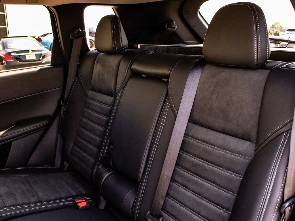 New 2025 Mitsubishi Outlander SE image 33