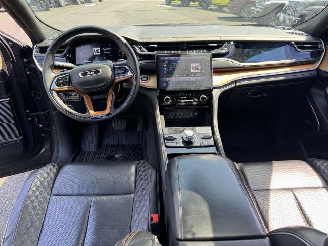 Used 2022 Jeep Grand Cherokee Summit image 7