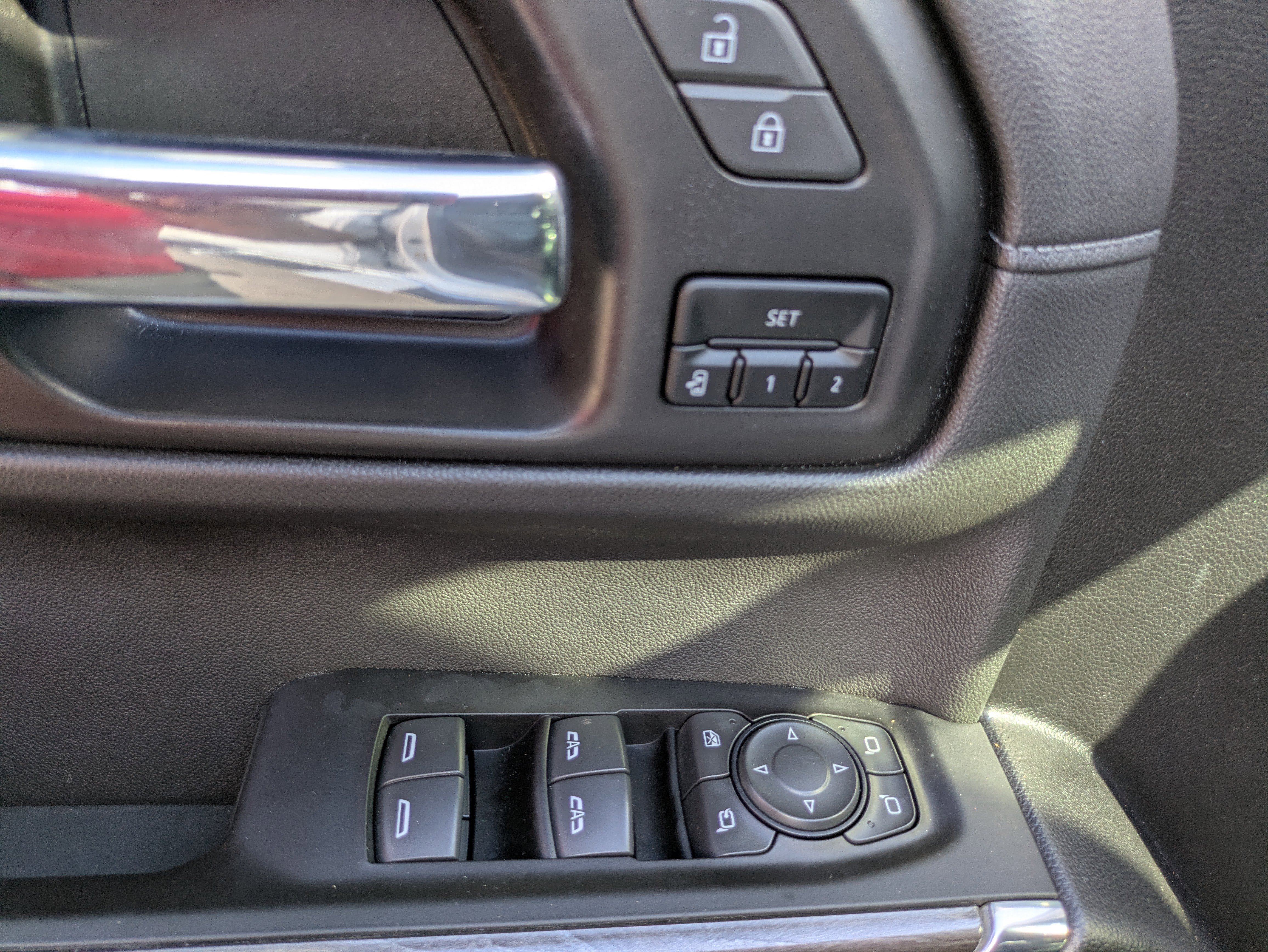 Used 2022 Chevrolet Silverado 1500 LTZ AWD/4WD image 15