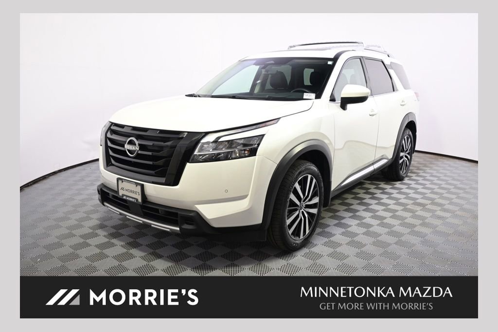 Used 2023 Nissan Pathfinder Platinum AWD/4WD image 1