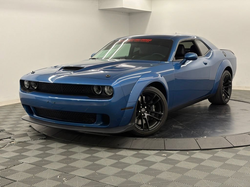 Used 2022 Dodge Challenger R/T Scat Pack RWD image 3