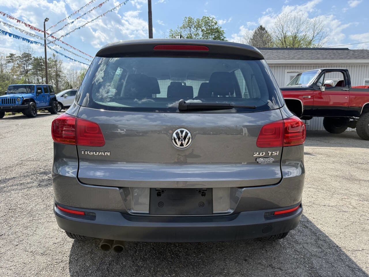 Used 2012 Volkswagen Tiguan S AWD/4WD image 11
