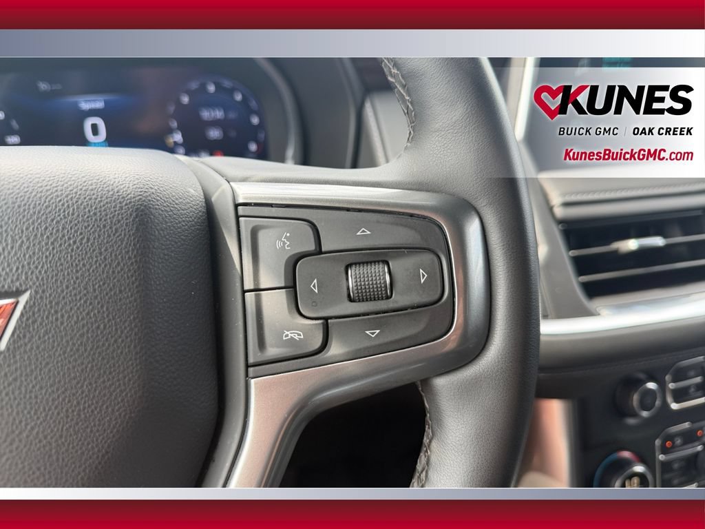 Used 2023 Chevrolet Tahoe Z71 w/ Luxury Package AWD/4WD image 18
