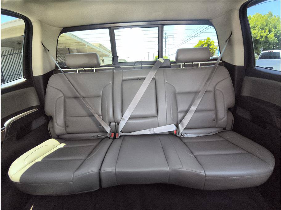 Used 2015 GMC Sierra 2500 SLT w/ Duramax Plus Package AWD/4WD image 3