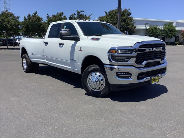 New 2026 RAM 3500 Big Horn AWD/4WD image 2