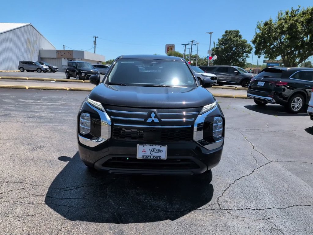 New 2026 Mitsubishi Outlander ES AWD/4WD image 15