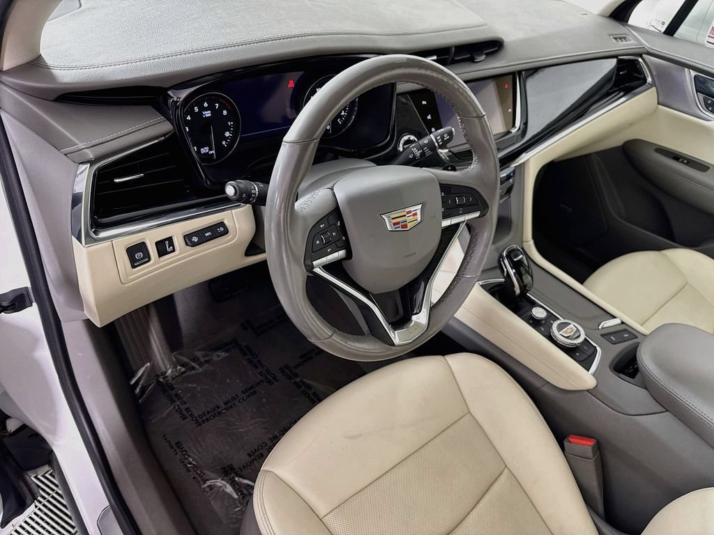 Used 2020 Cadillac XT6 Premium Luxury AWD/4WD image 20