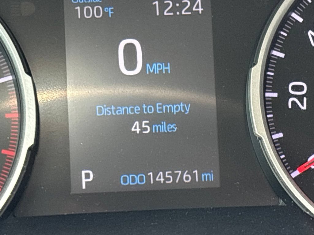 Used 2021 Toyota RAV4 LE FWD image 20
