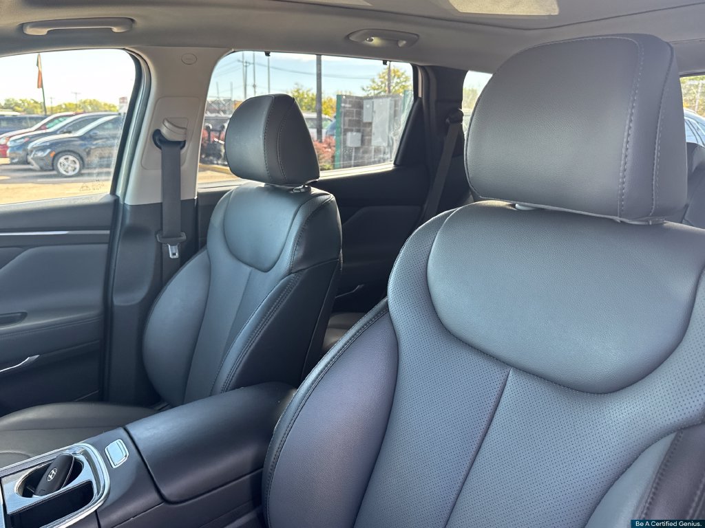Used 2023 Hyundai Santa Fe SEL w/ Premium Package AWD/4WD image 29