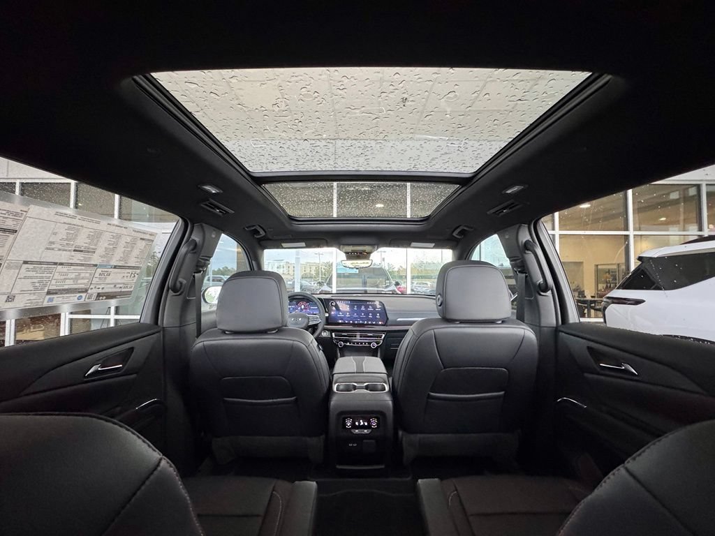 New 2026 Chevrolet Traverse Z71 w/ Driver Confidence Package AWD/4WD image 4