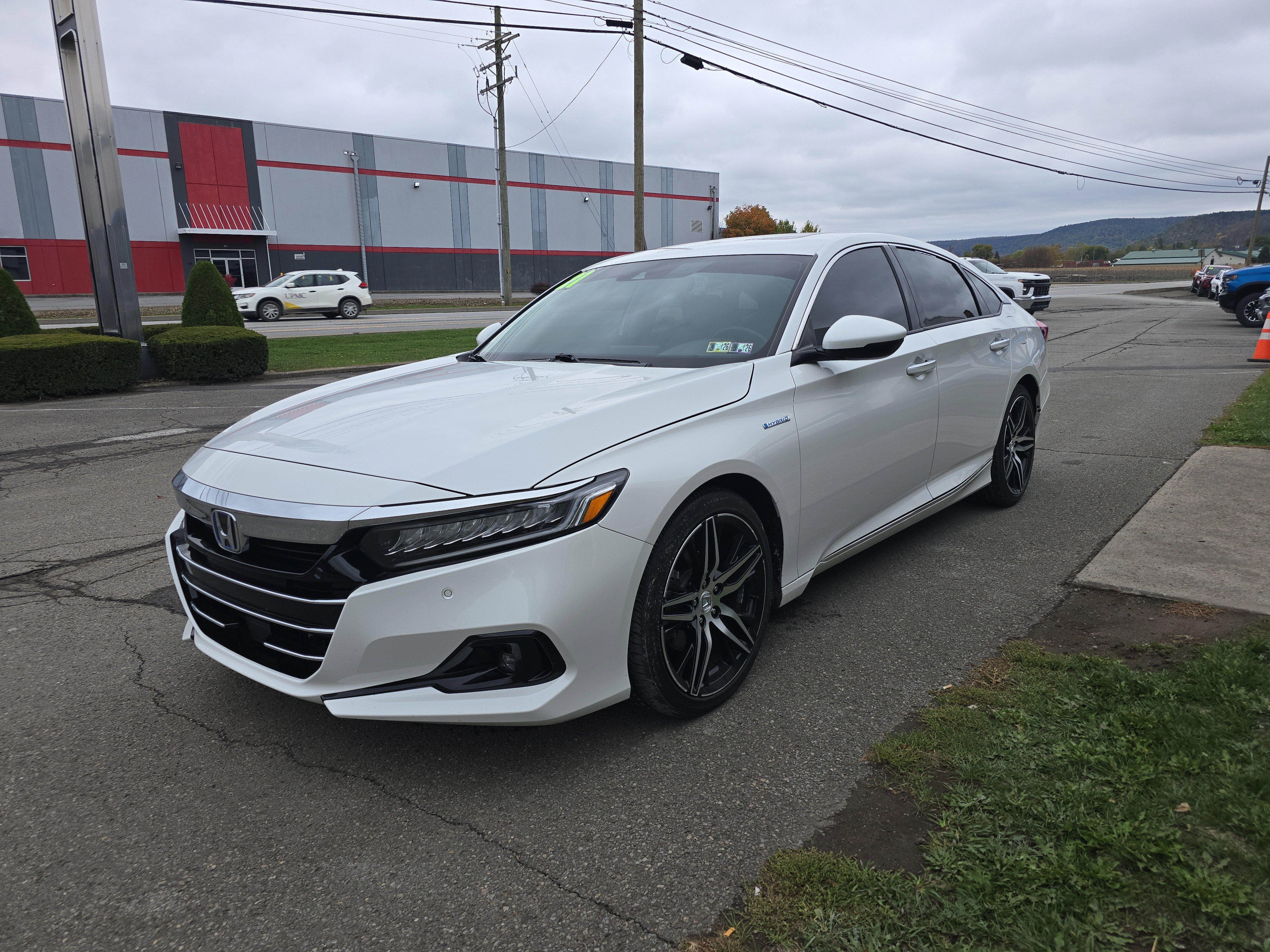 Used 2021 Honda Accord Touring image 8