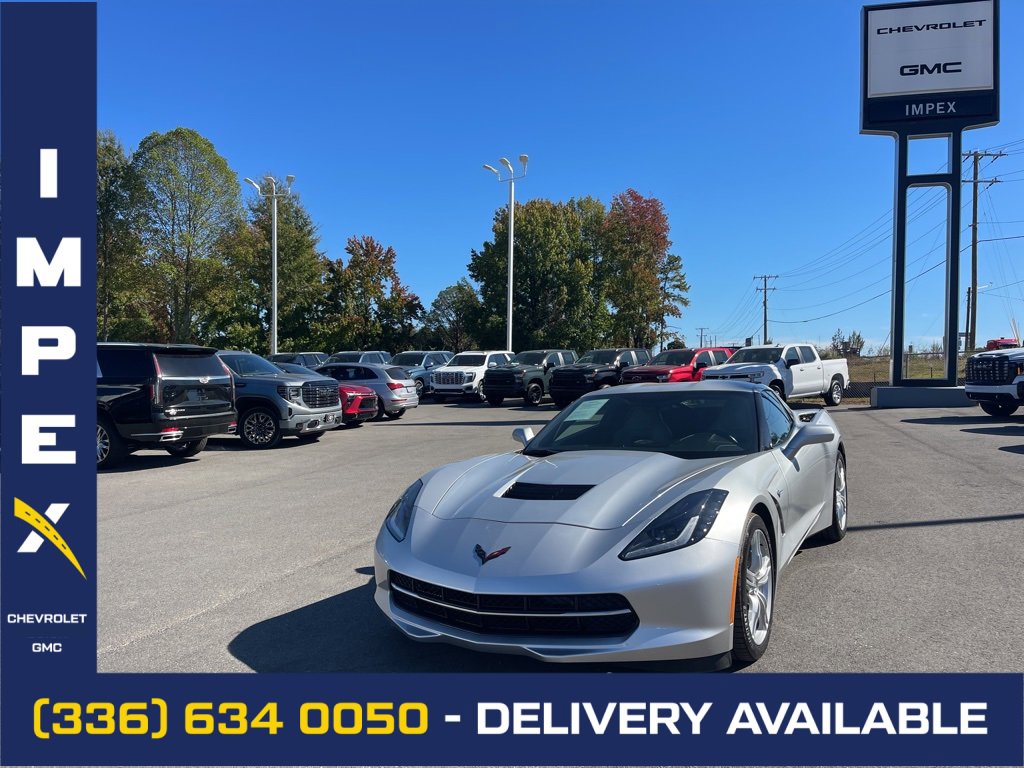 Used 2017 Chevrolet Corvette Stingray Coupe w/ 1LT image 1