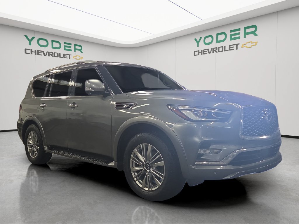 Used 2021 INFINITI QX80 Luxe AWD/4WD image 2