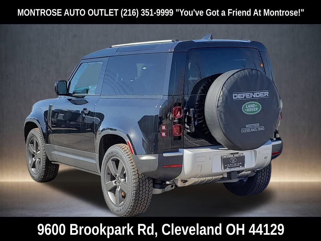 New 2025 Land Rover Defender 90 S image 3