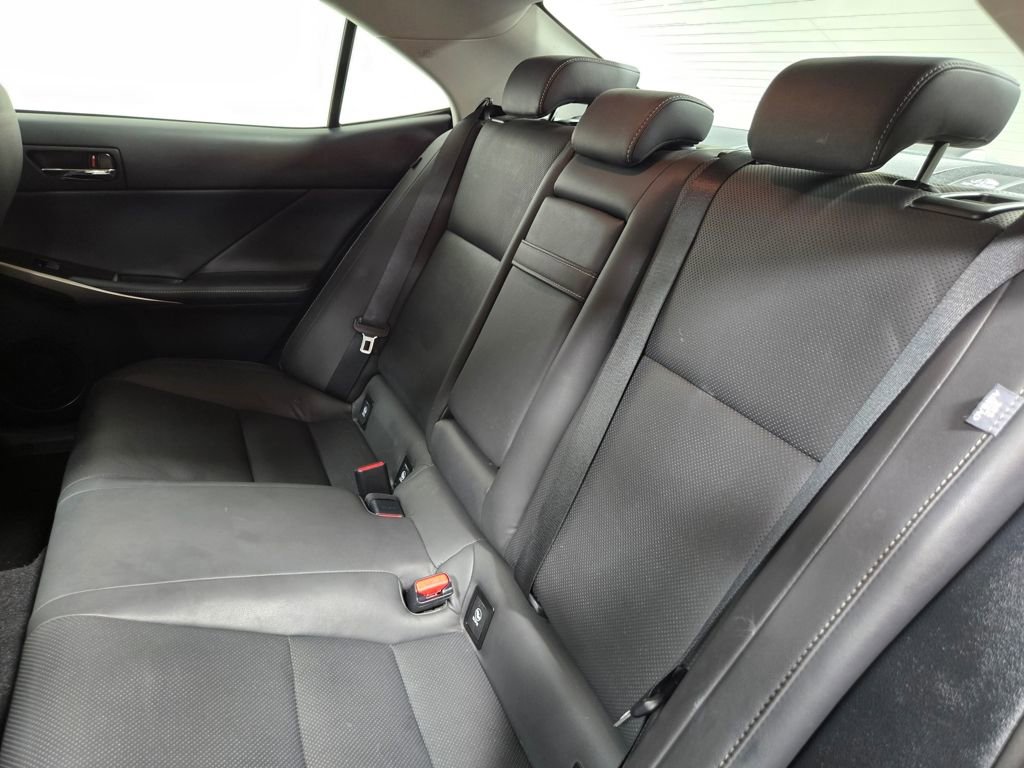 Used 2016 Lexus IS 300 AWD w/ Premium Package image 32