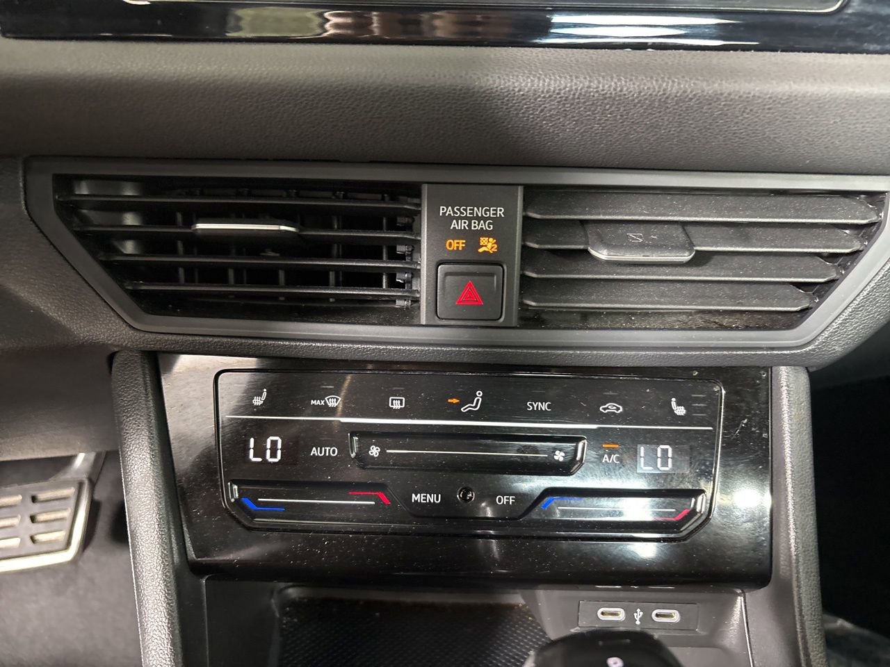 Used 2025 Volkswagen Jetta Sport FWD image 16