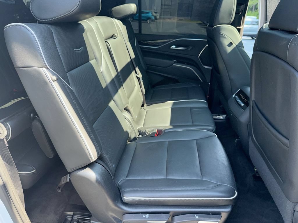 Used 2023 Cadillac Escalade ESV Sport w/ Touring Package RWD image 29
