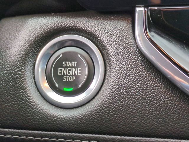 Used 2023 Chevrolet Colorado LT w/ LT Convenience Package AWD/4WD image 17