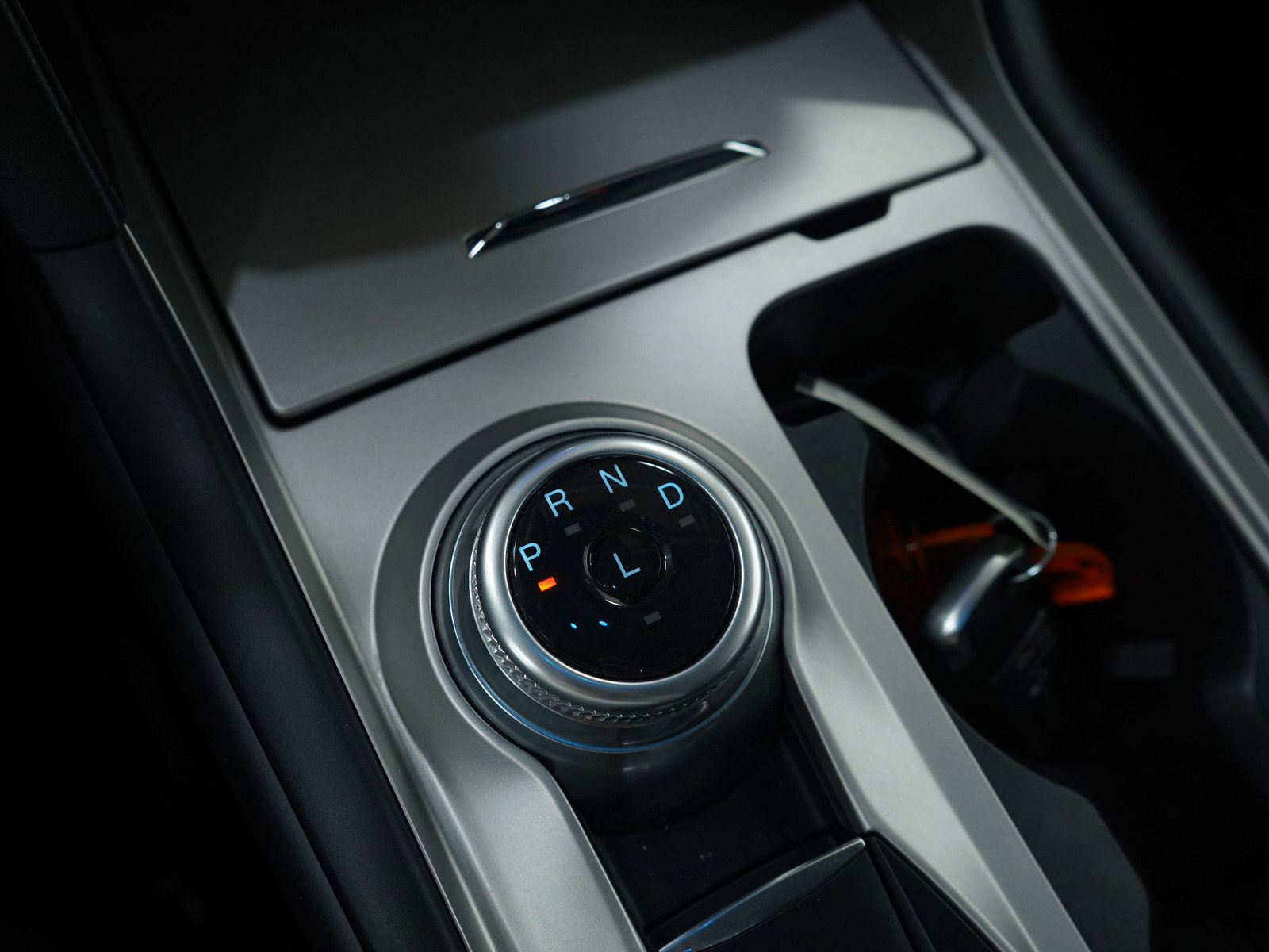 Used 2022 Ford Explorer XLT w/ Class IV Trailer Tow Package image 27