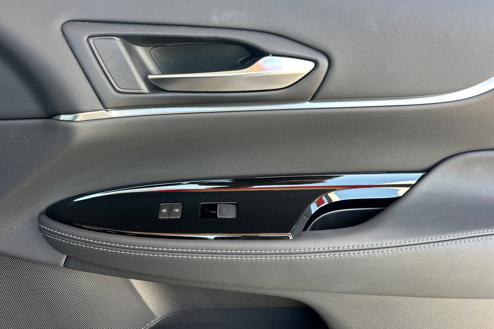 Certified 2023 Toyota Mirai w/ Advanced Technology Package RWD image 20
