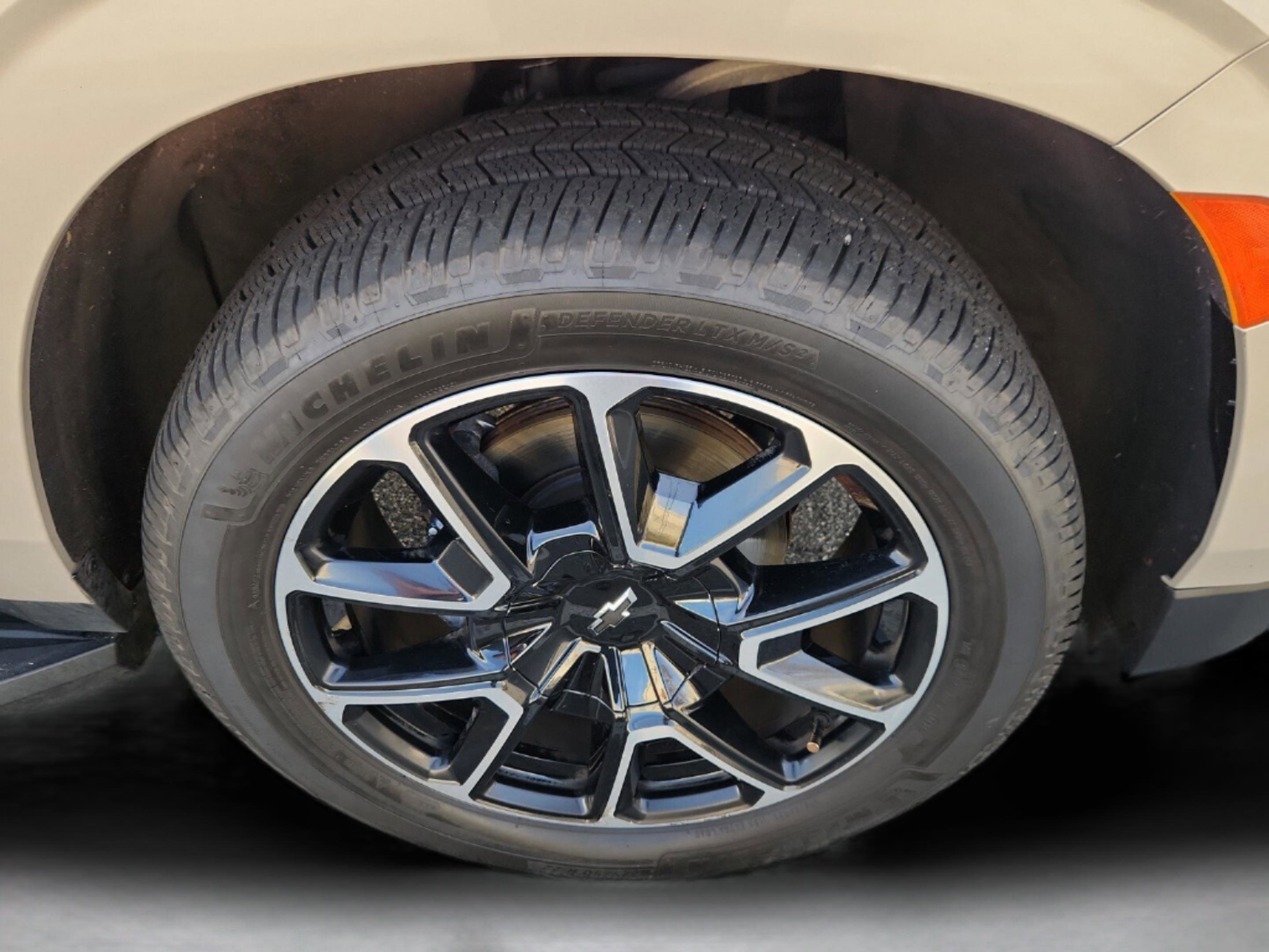 Used 2021 Chevrolet Tahoe RST w/ Luxury Package image 10