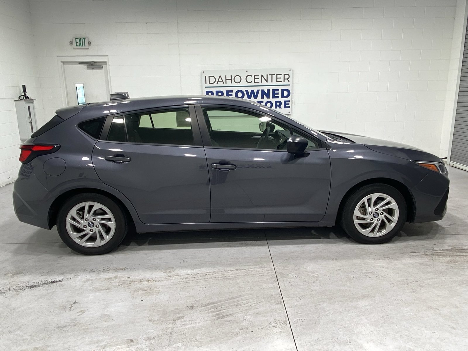 Used 2024 Subaru Impreza 2.0i AWD/4WD image 9