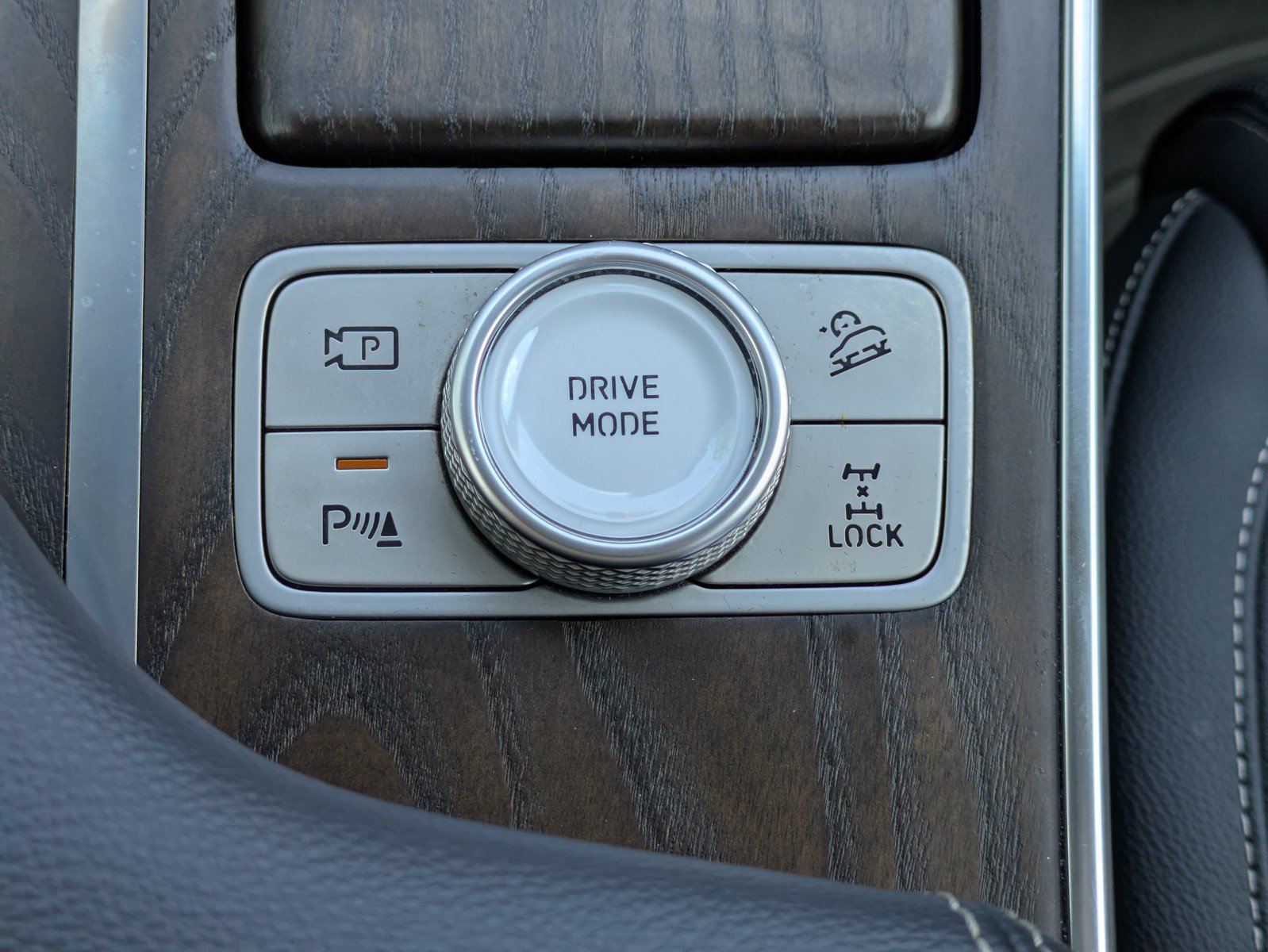 Used 2023 Genesis GV80 2.5T AWD/4WD image 27