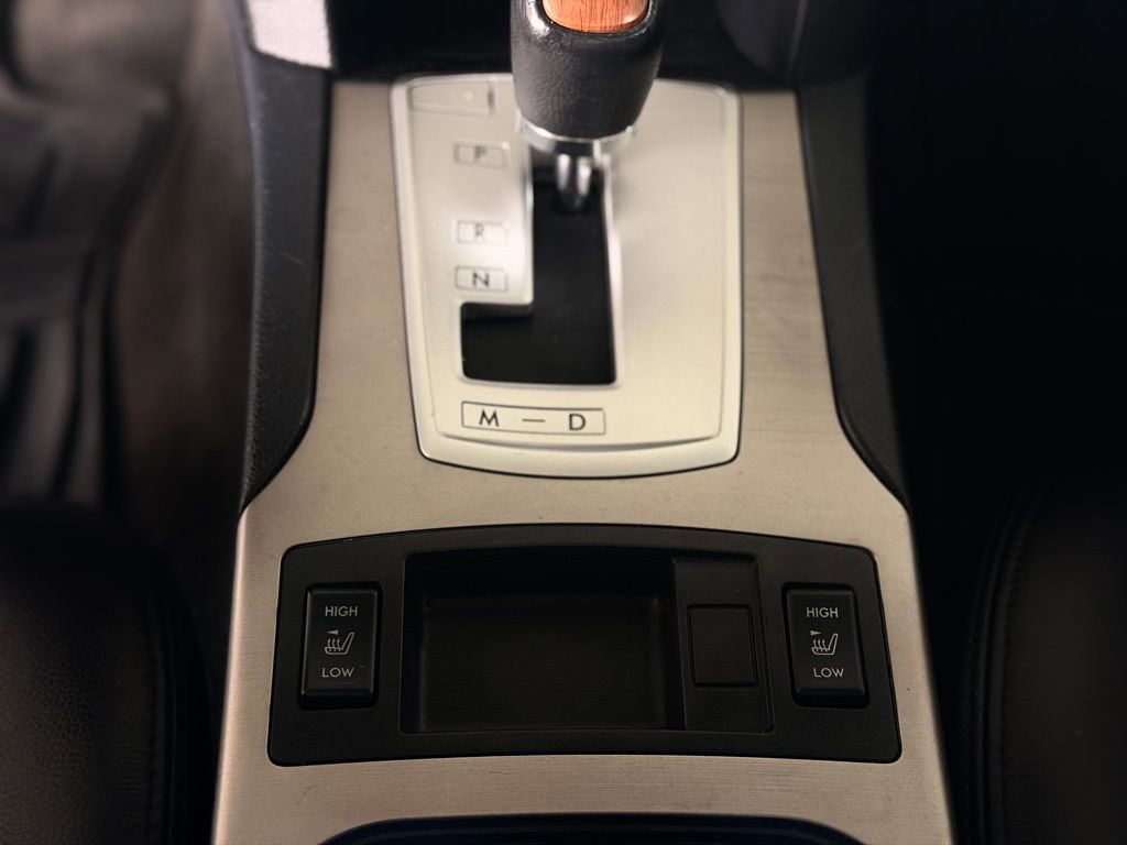 Used 2013 Subaru Outback 2.5i Limited image 42