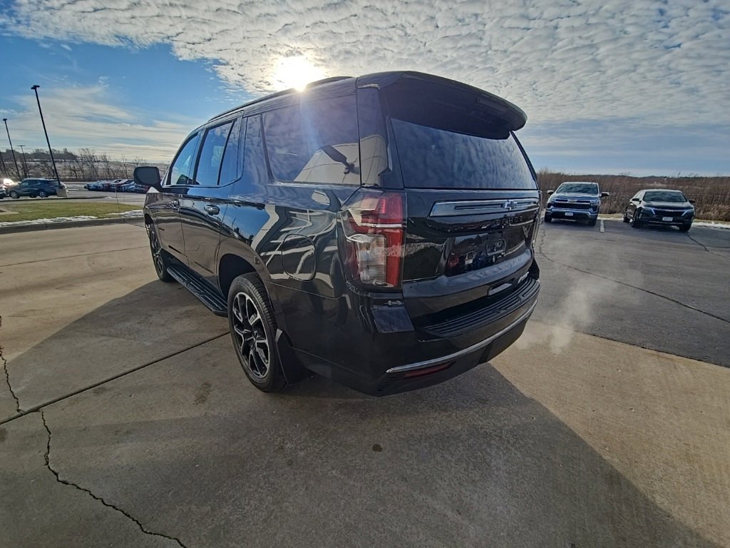 Used 2022 Chevrolet Tahoe RST w/ Luxury Package image 5
