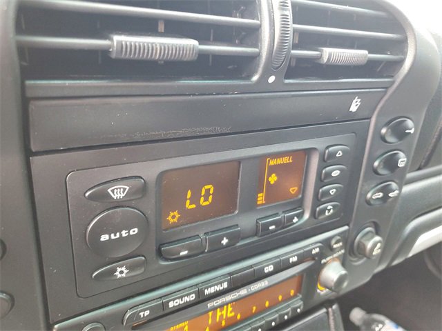 Used 2003 Porsche Boxster image 23