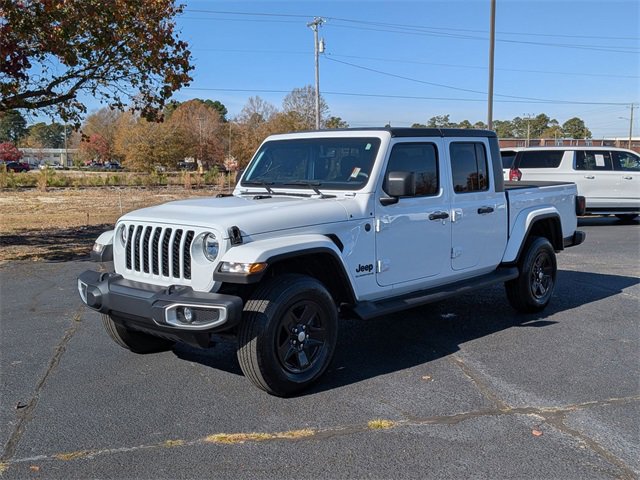Used 2023 Jeep Gladiator Sport image 7