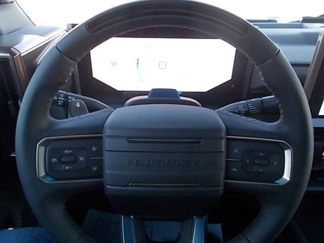 New 2025 GMC Hummer EV 2X w/ Extreme Off-Road Package image 18