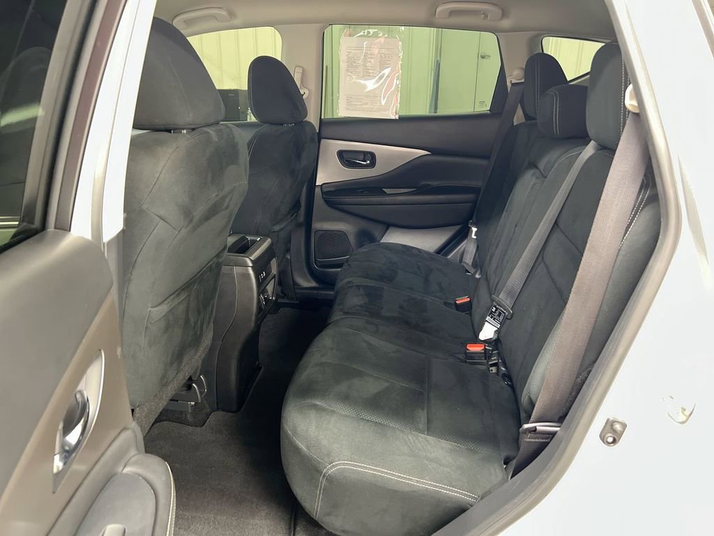 Used 2020 Nissan Murano SV w/ Cargo Package image 22