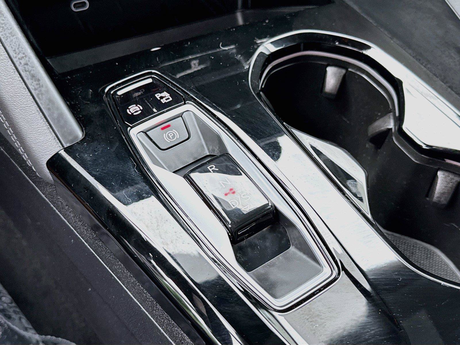 Certified 2025 Audi Q5 Premium AWD/4WD image 17