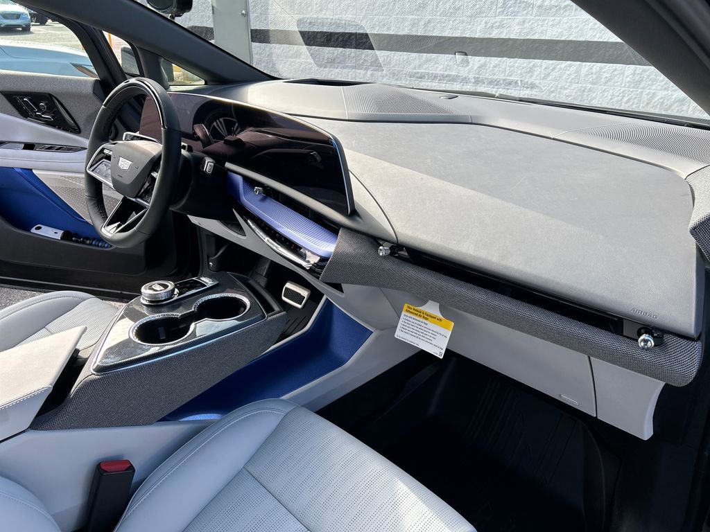 New 2026 Cadillac Optiq Sport 2 image 29