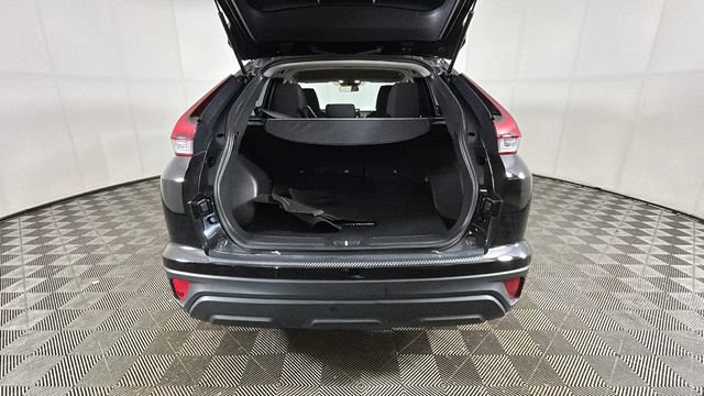 Used 2025 Mitsubishi Eclipse Cross LE AWD/4WD image 28