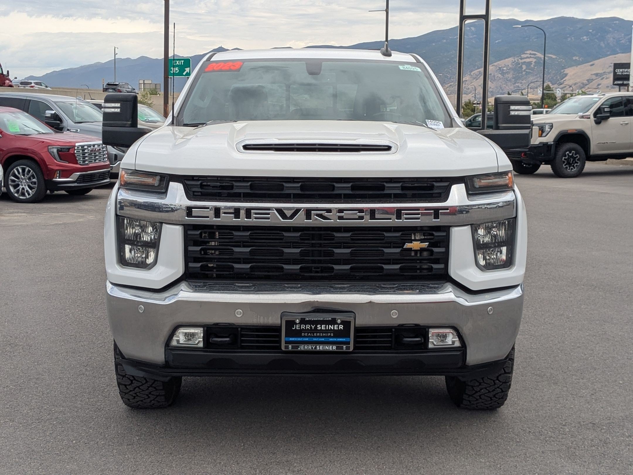 Certified 2023 Chevrolet Silverado 3500 LT w/ All Star Edition AWD/4WD image 9