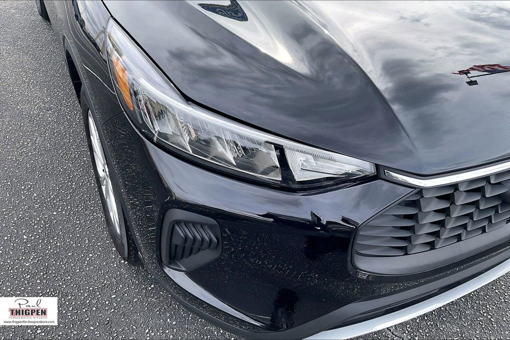 New 2026 Ford Escape Active image 15