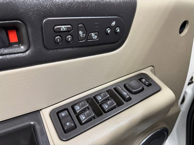 Used 2005 HUMMER H2 w/ Chrome Appearance Package image 19