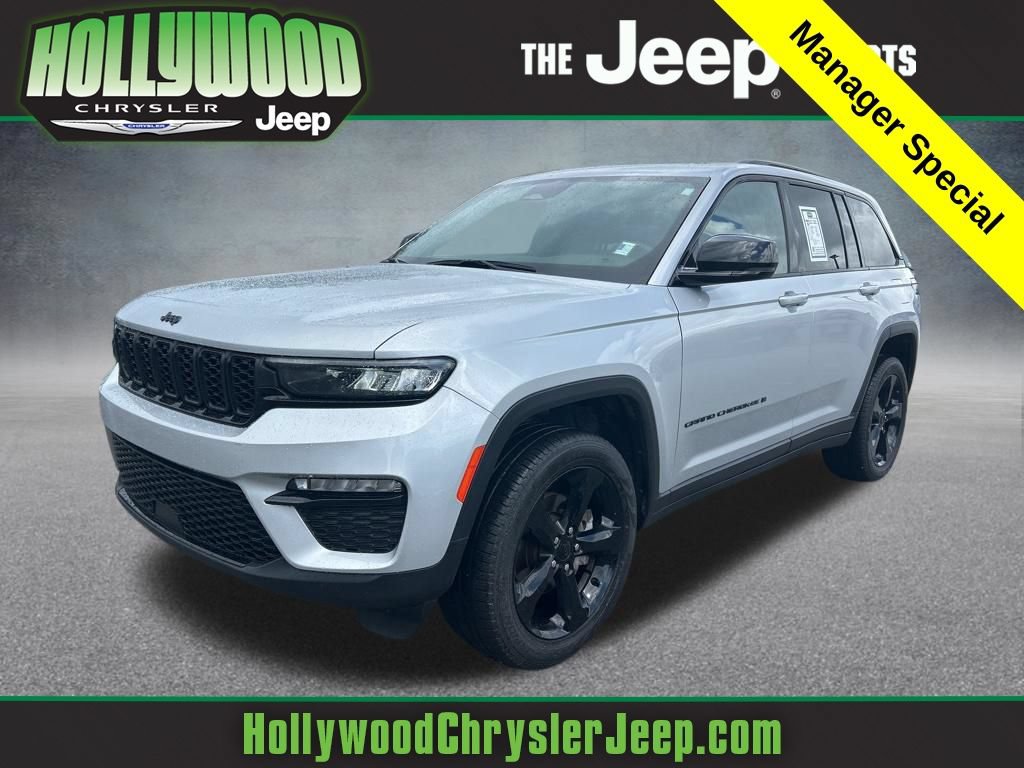Certified 2024 Jeep Grand Cherokee Limited w/ Black Appearance Package RWD 360° Tour