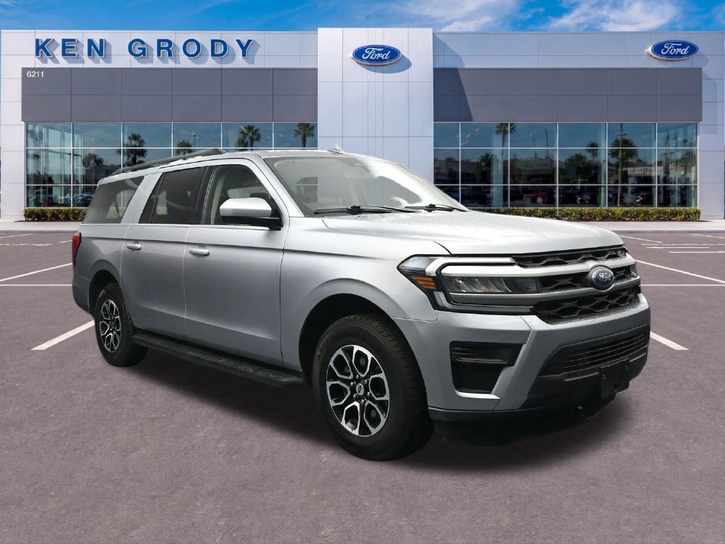 Used 2024 Ford Expedition Max XLT