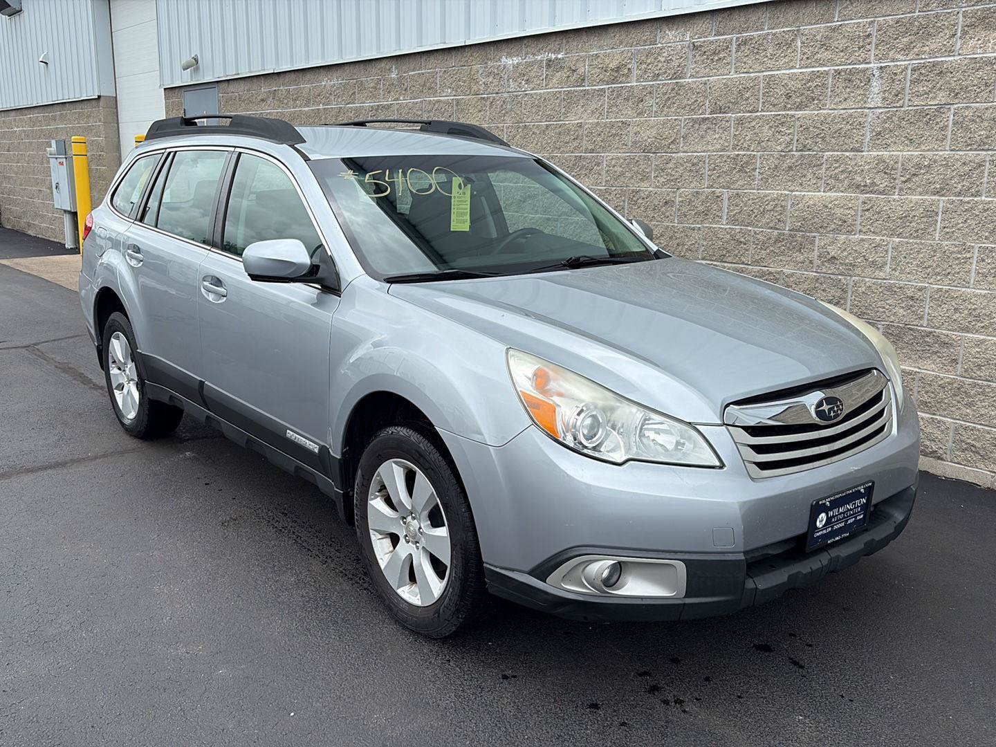 Used 2012 Subaru Outback 2.5i AWD/4WD image 2