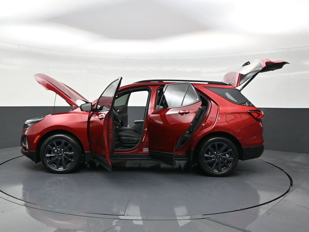 Used 2024 Chevrolet Equinox RS image 30