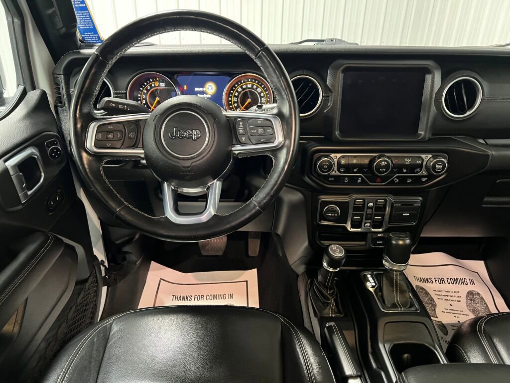 Used 2021 Jeep Wrangler Unlimited Sahara w/ Uconnect 4C Nav & Sound Group image 4
