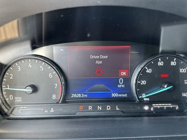 Used 2023 Ford Explorer XLT image 12