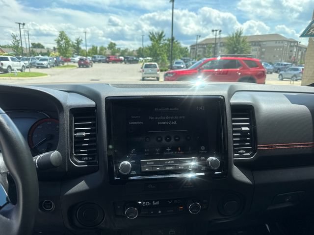Used 2024 Nissan Frontier Pro-X RWD image 14